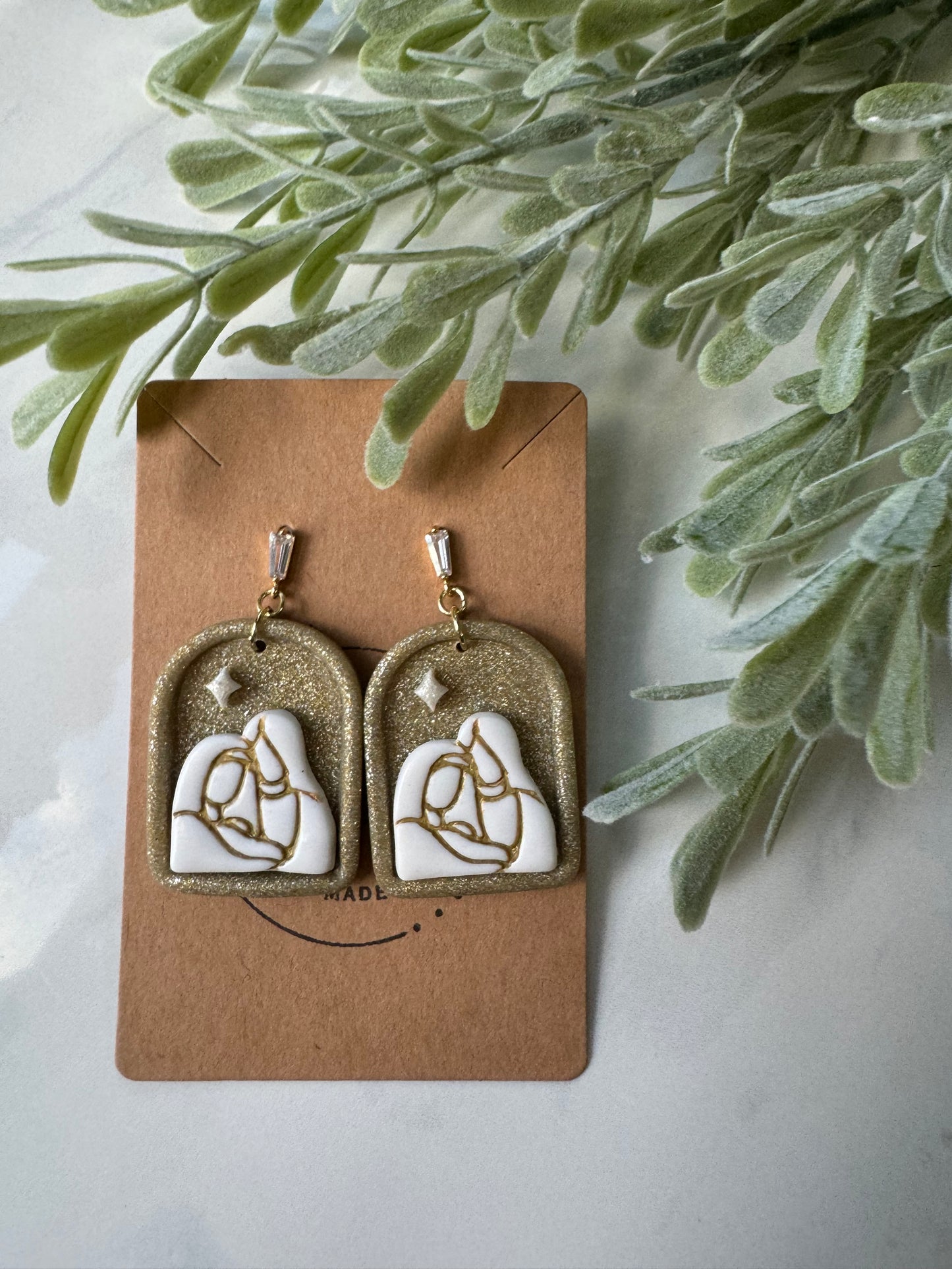 Gold Nativity Dangle
