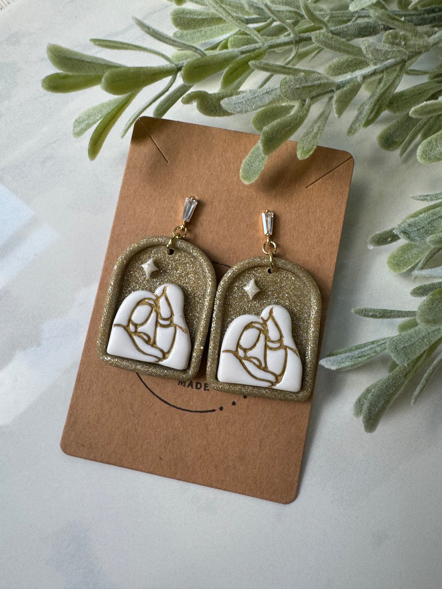 Gold Nativity Dangle