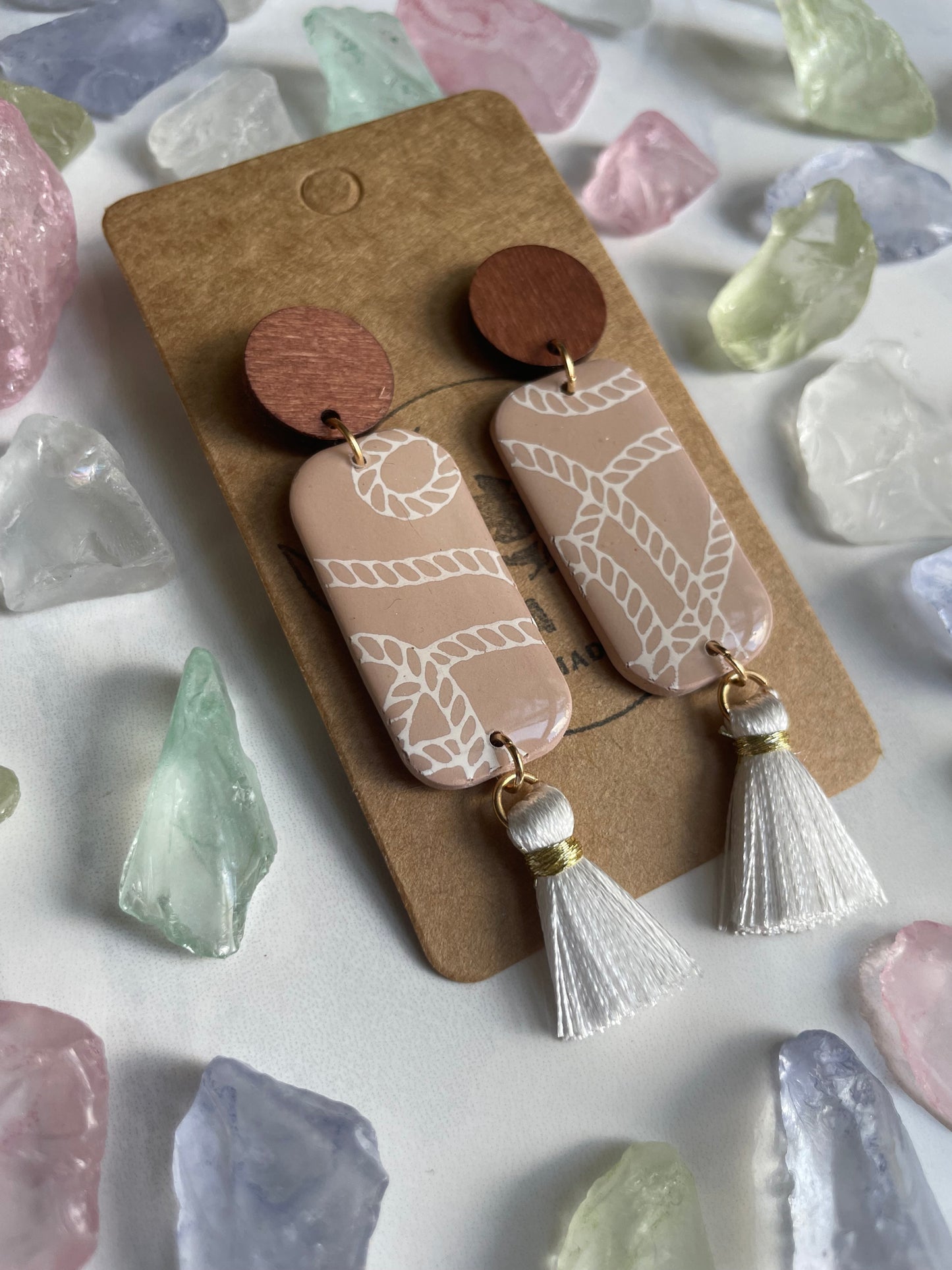 Tan & White Dangle on Wood Post with Tassel