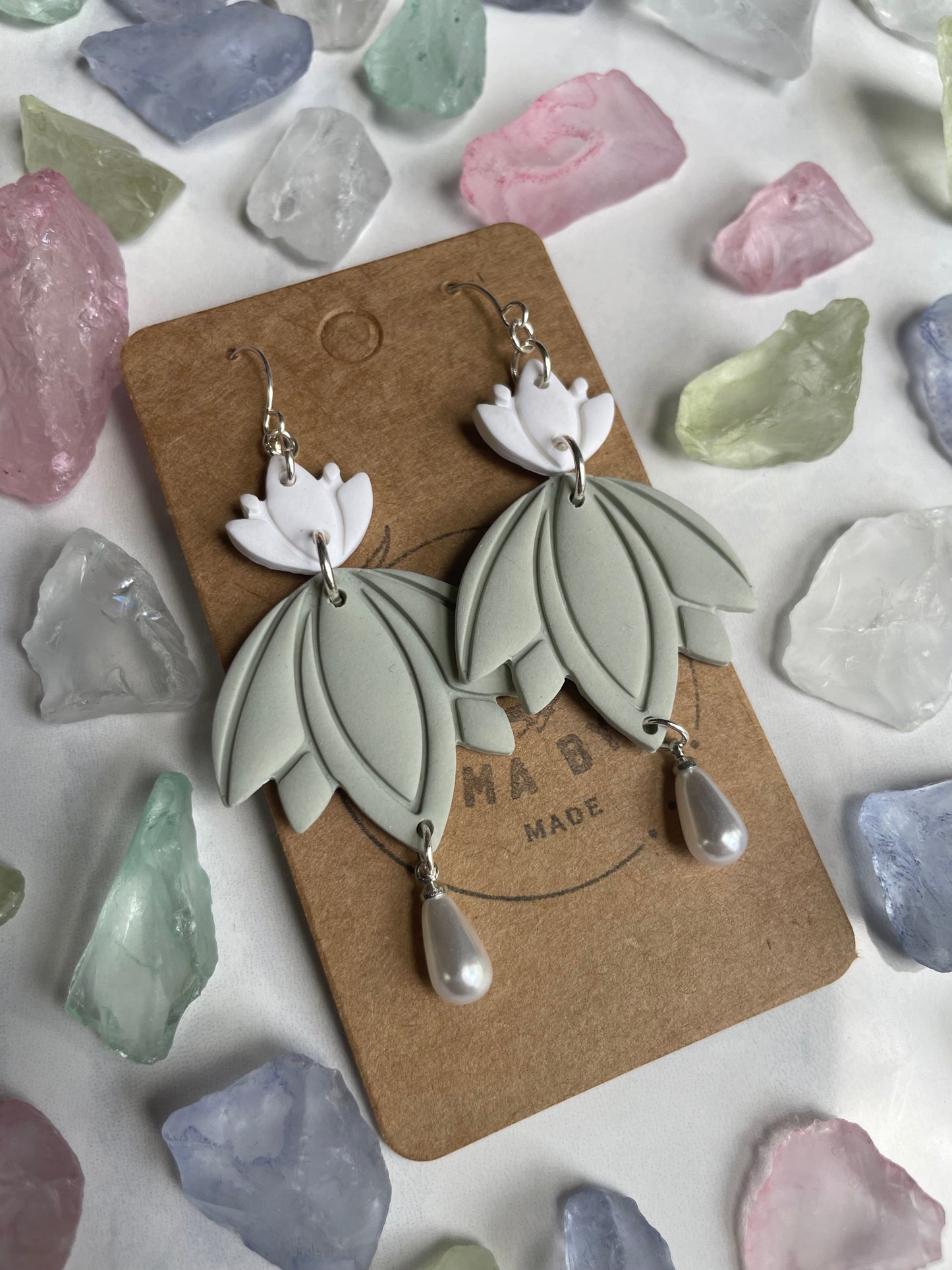 Green and White Flower Dangle with Pearl