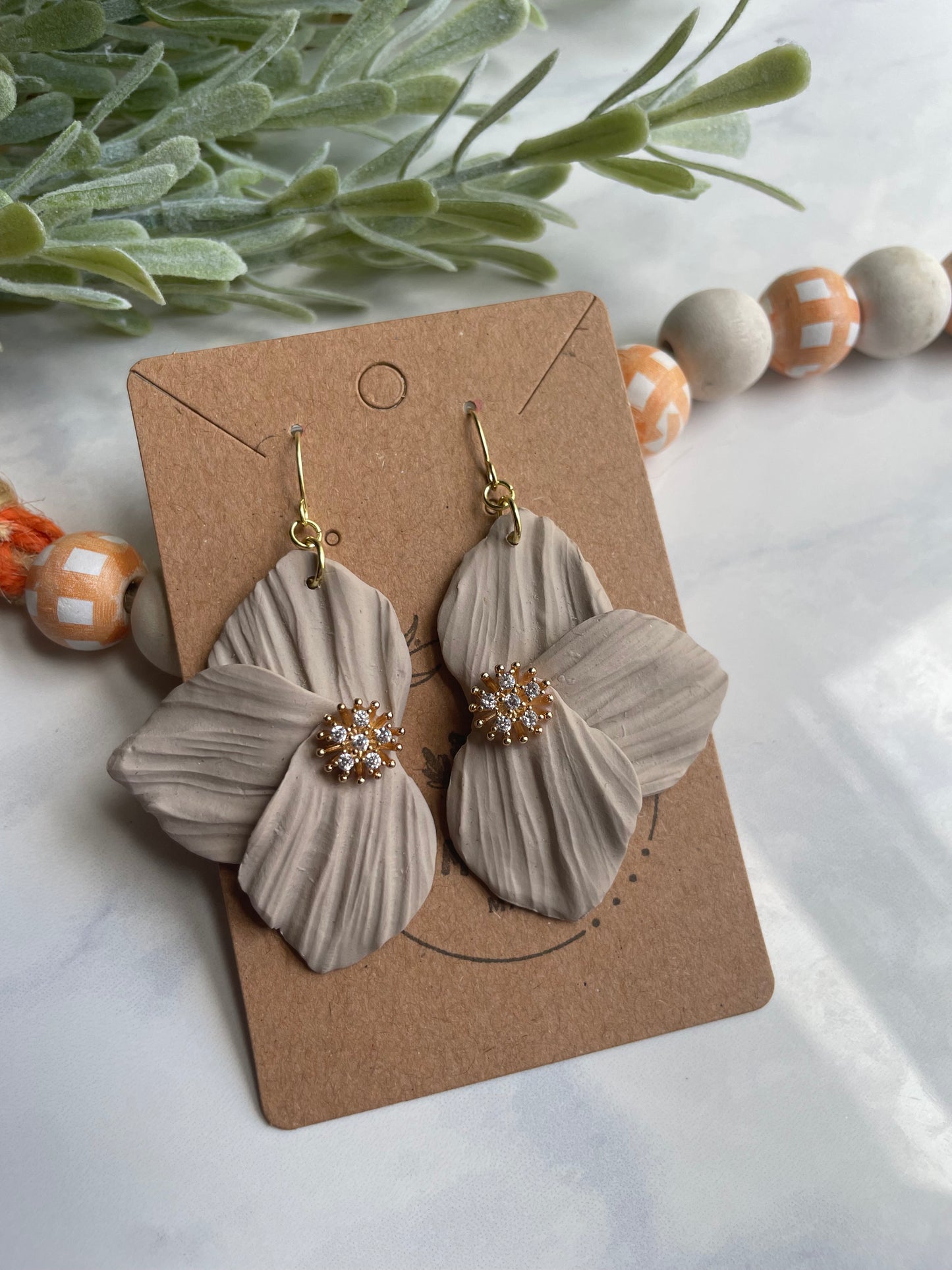 Large Neutral Flower Dangle