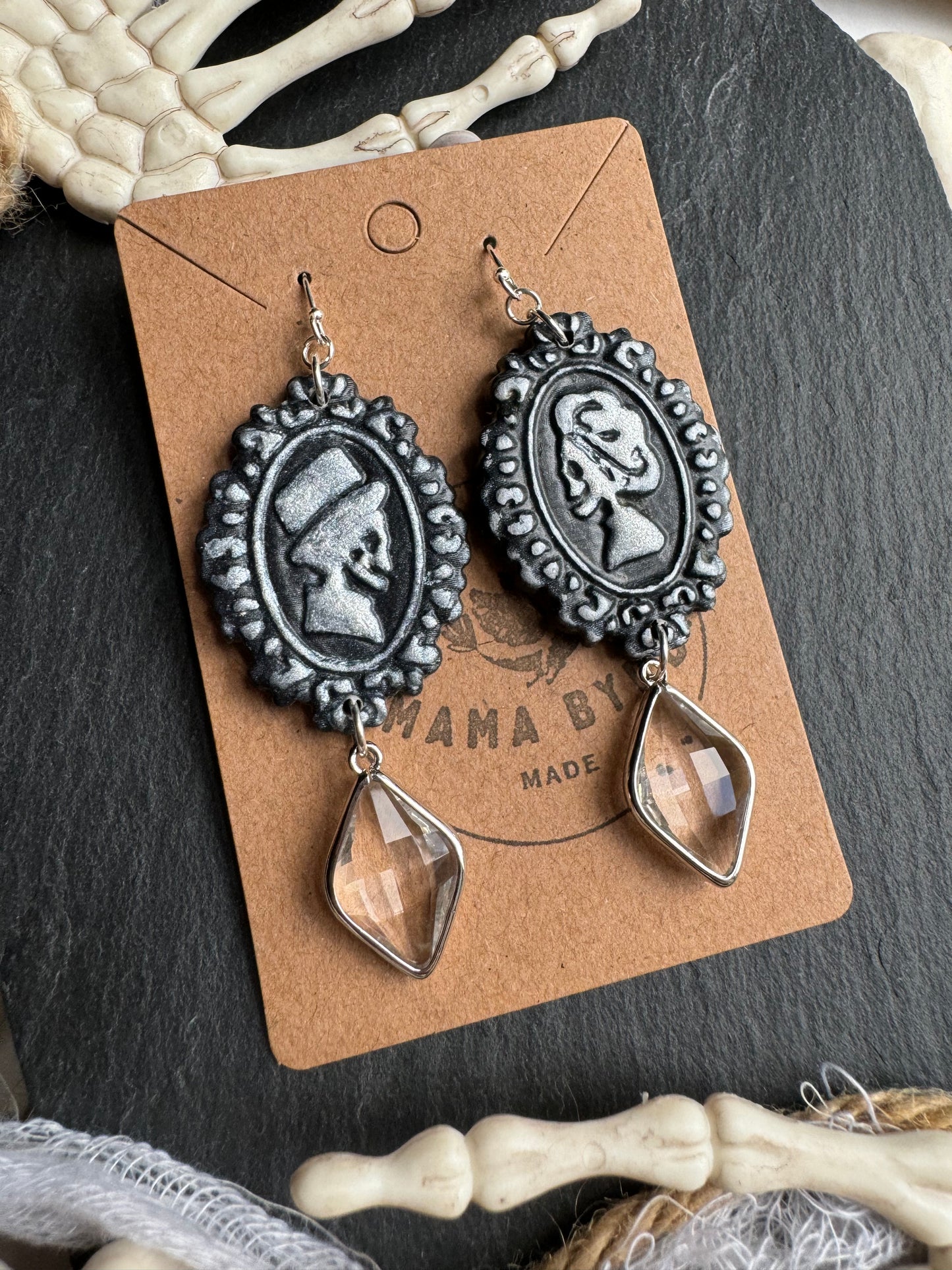 Framed Skeleton Guy & Gal Dangle