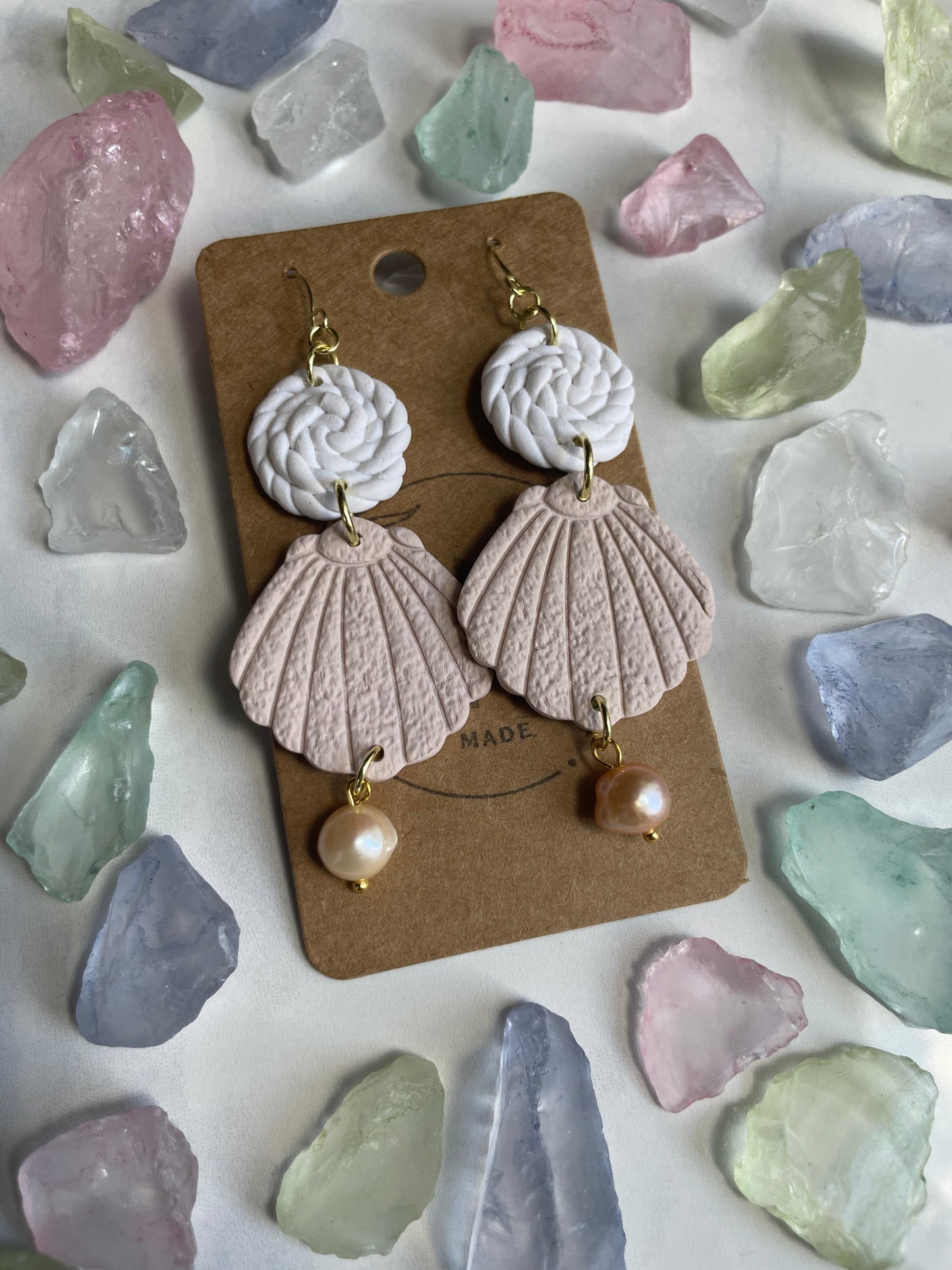 White Rope and Shell Dangle with Freshwater Pearl
