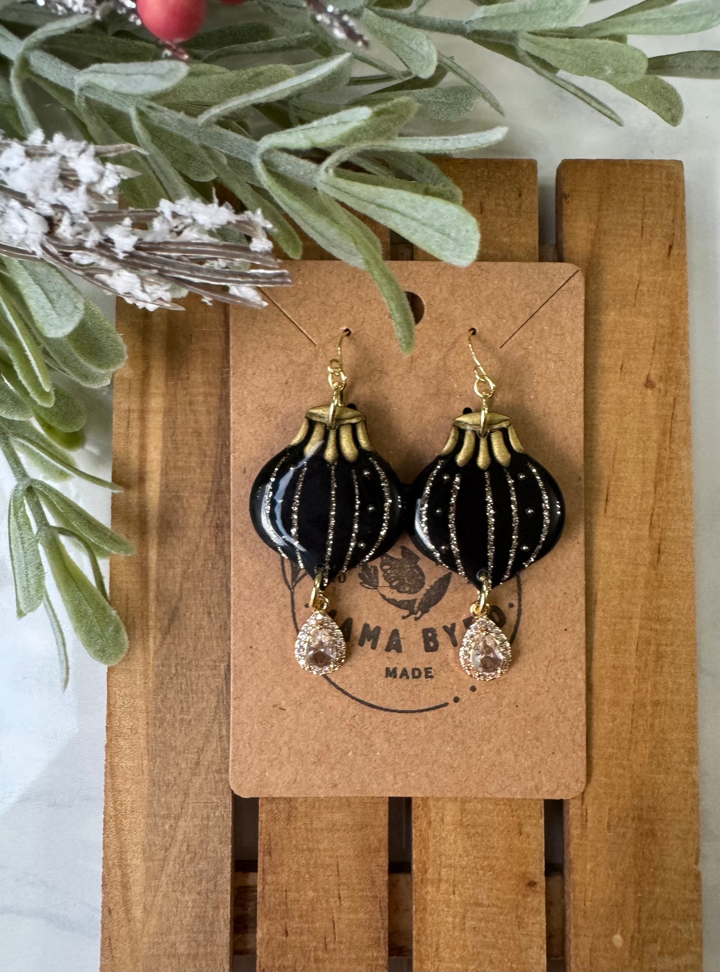 Black & Gold Ornament Dangle